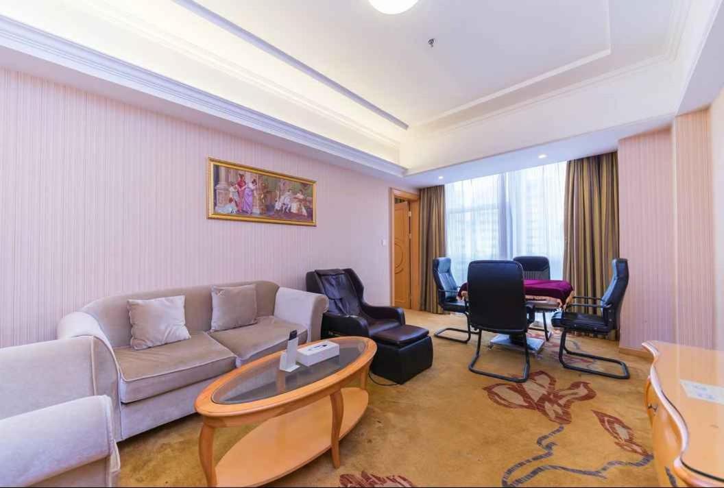 Vienna Hotel Shenzhen Baoneng City Plaza ภายนอก รูปภาพ